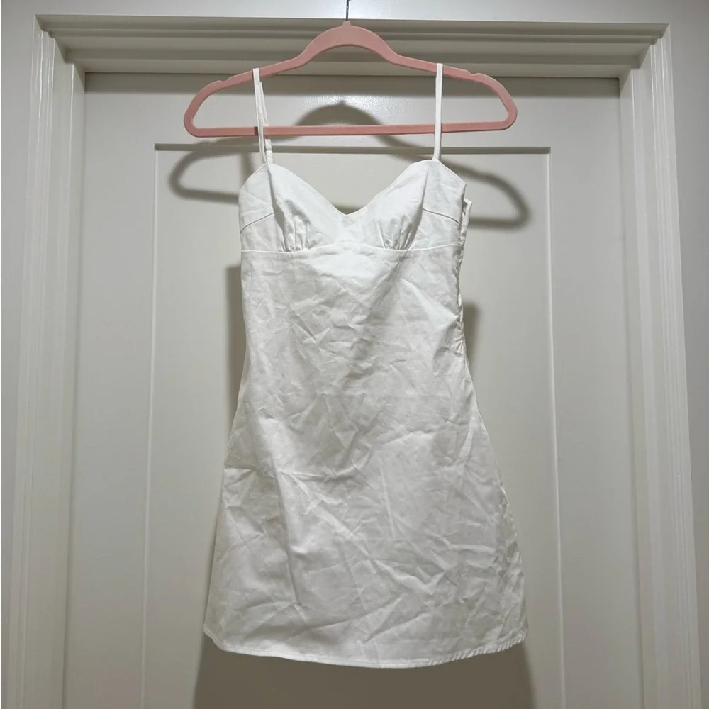 beginning boutique white mini dress - Picture 9 of 9